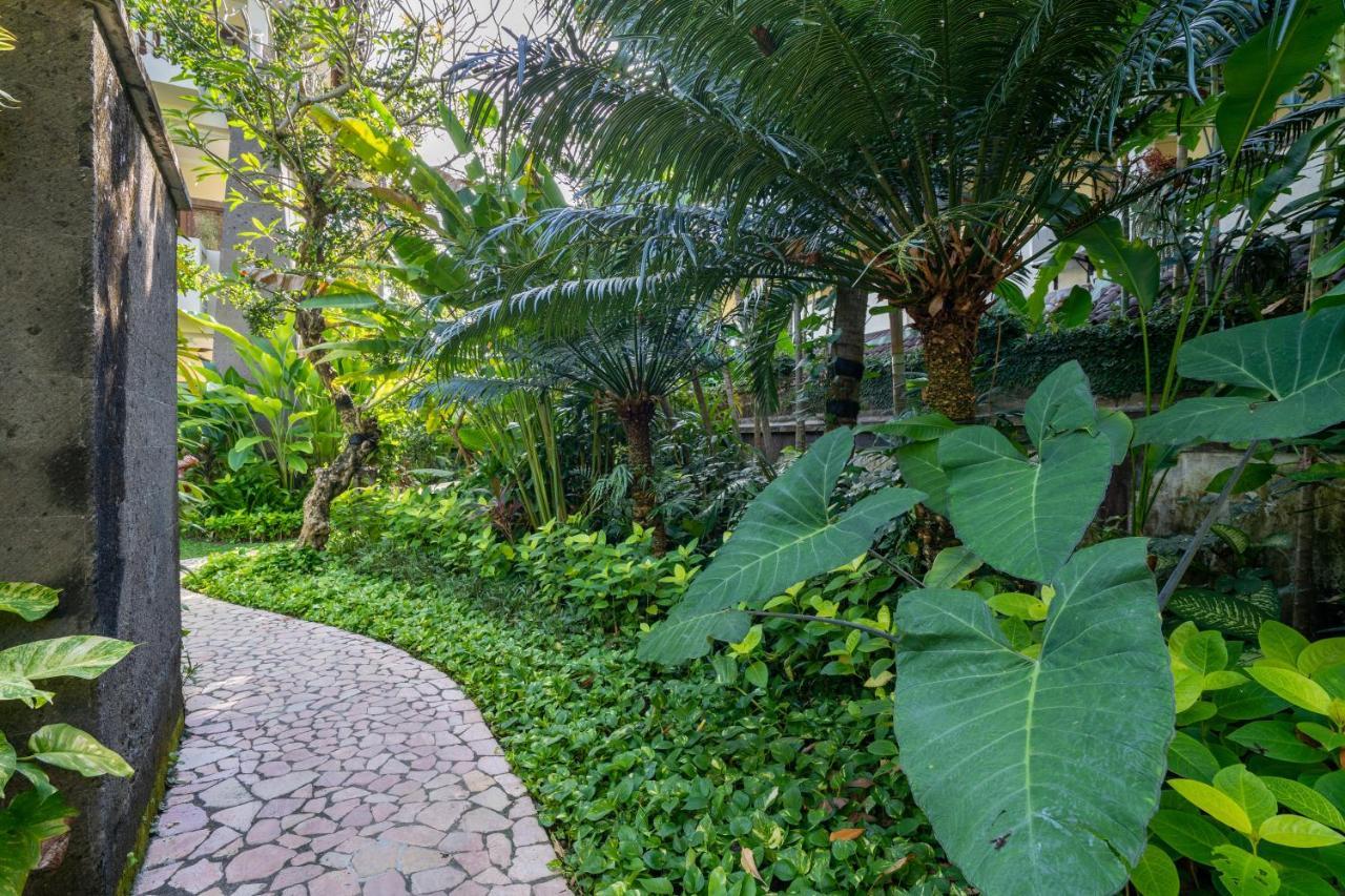 Hotel Kumala Pantai Legian Eksteriør bilde