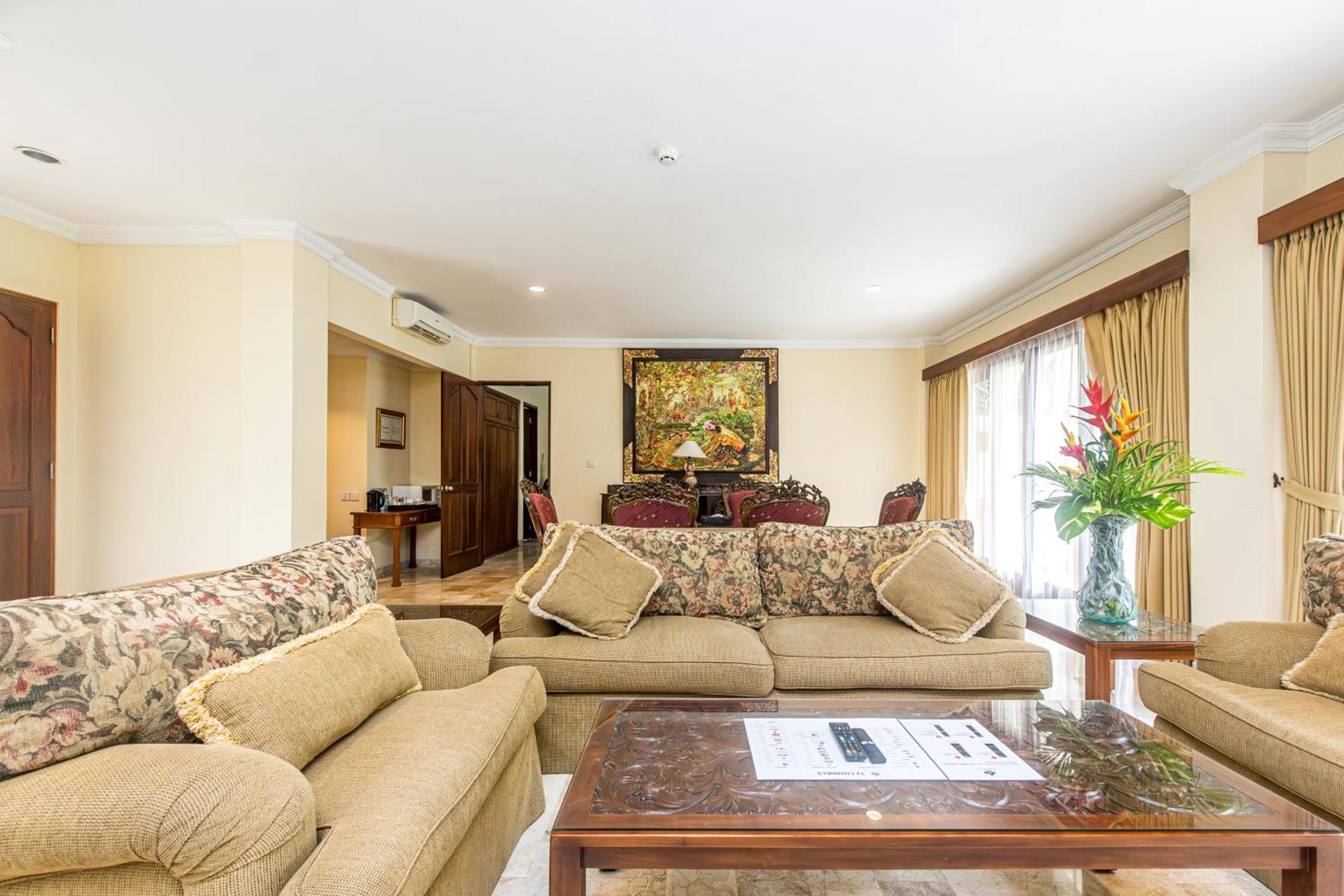 Hotel Kumala Pantai Legian Eksteriør bilde