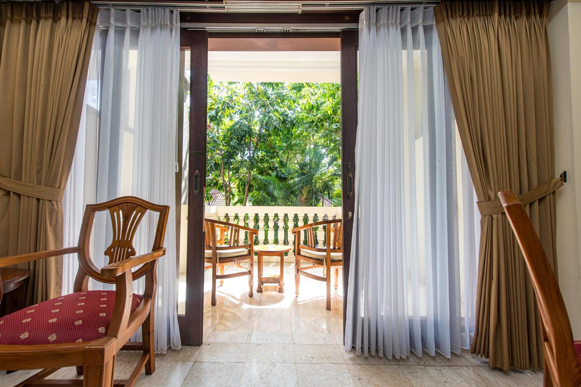 Hotel Kumala Pantai Legian Eksteriør bilde